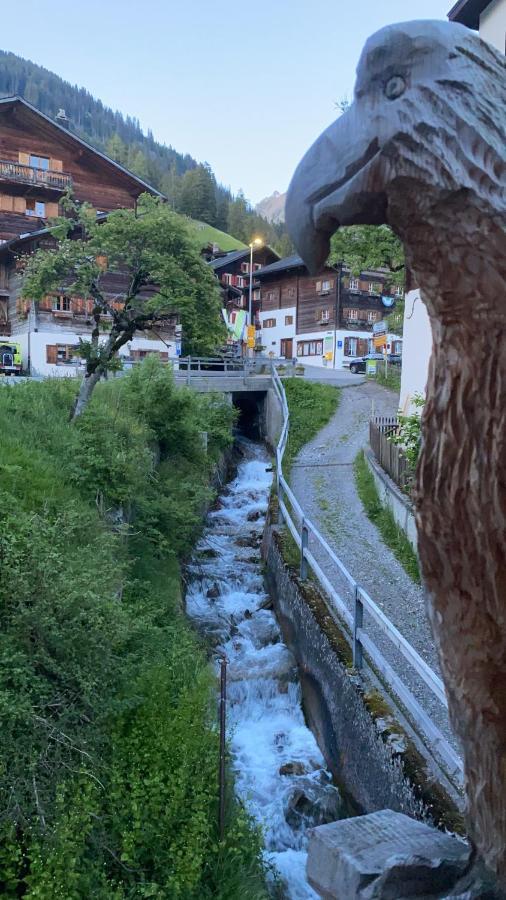 Gasthaus Edelweiss Langwies Exteriör bild